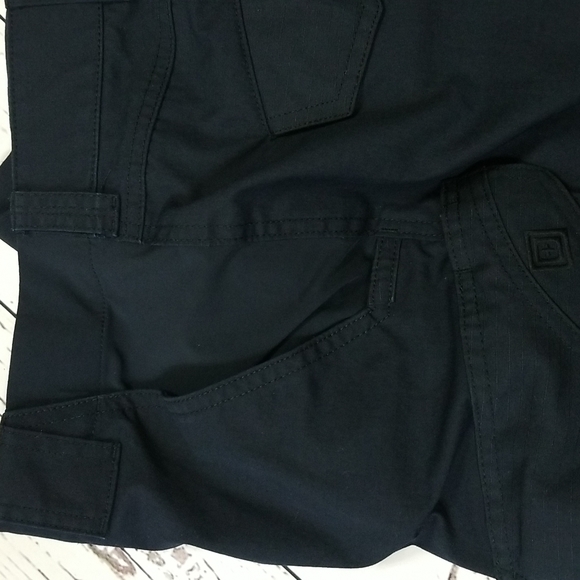 Blue 5.11 Quantum 36 x 32 - Picture 4 of 7